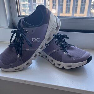 On Running Women's Cloudflyer running sneakers